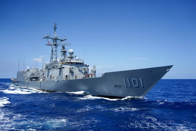 海軍成功號飛彈巡防艦（舷號：PFG2-1101）。海軍司令部提供