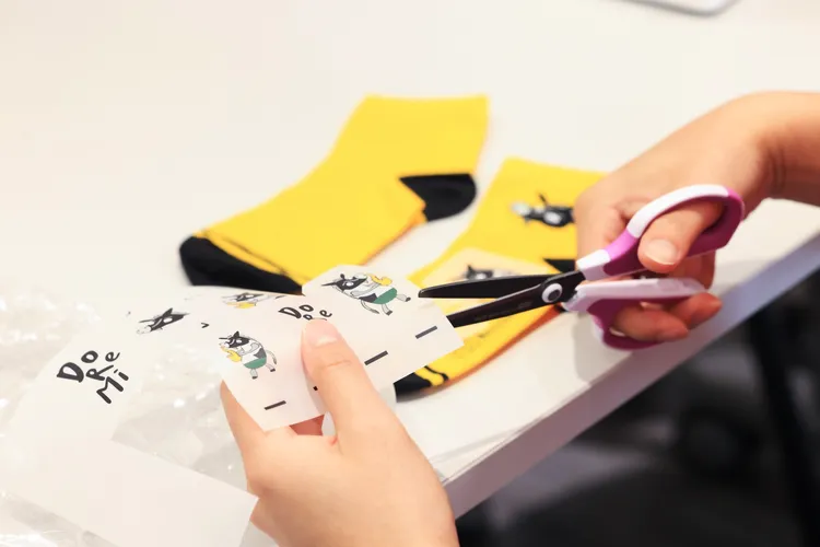 Merry Young 快樂襪SDGs永續生活導覽襪子 DIY 體驗。業者提供