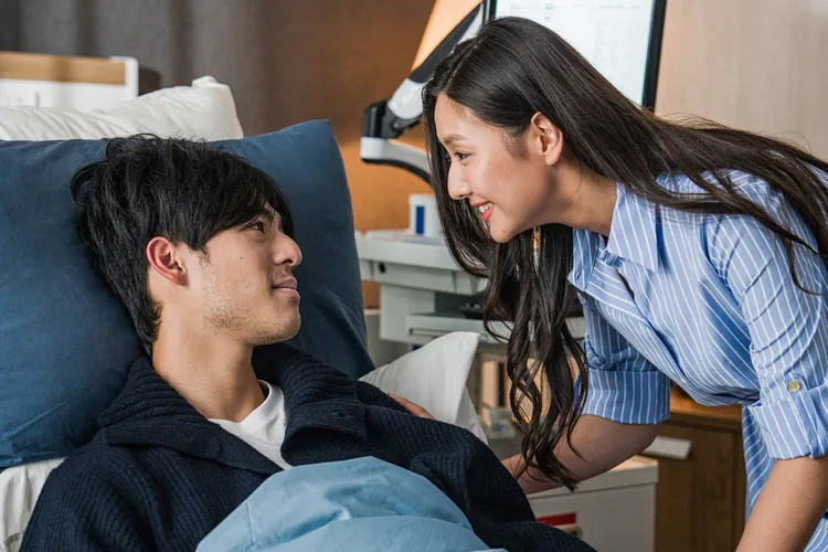 陳昊森和籃球女神譚旻萱談戀愛。華映提供