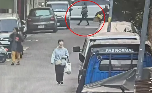 「黑絲男」超詭異!穿女制服、戴假髮徘徊校門 警方出手了