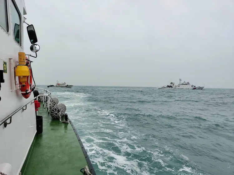 海巡署出動巡防艇協助搜救。翻攝畫面