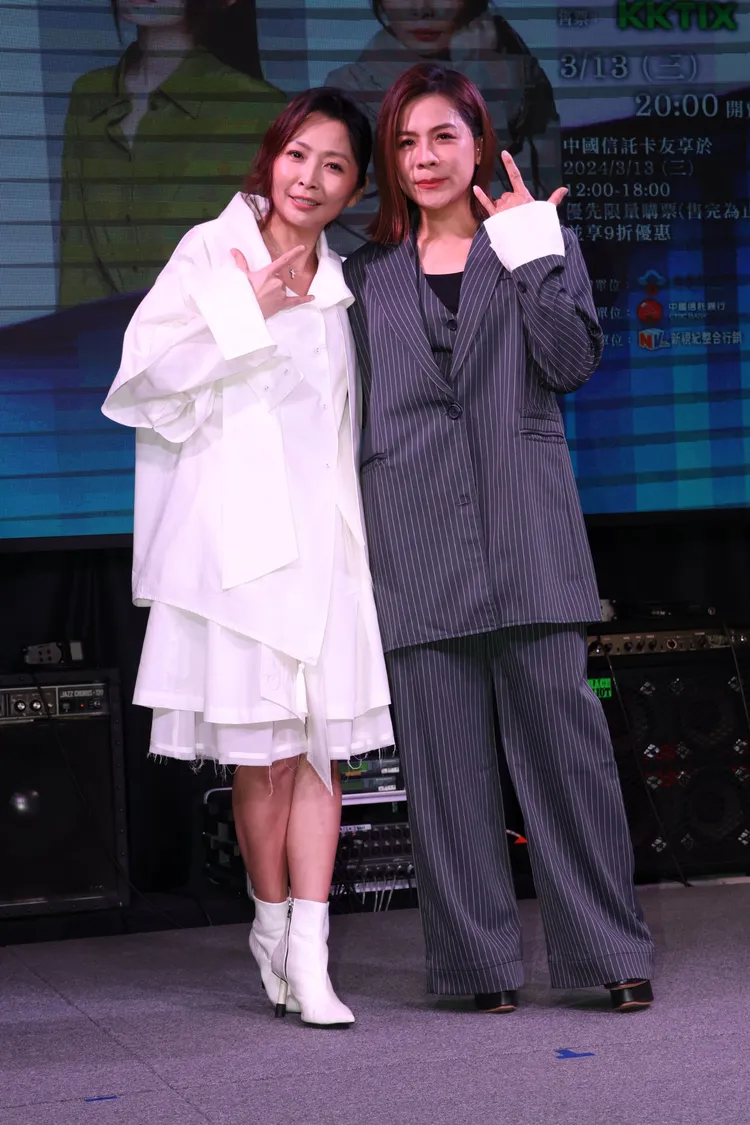 H³ RIZZ UP演唱會」驚喜邀來金曲天后-田馥甄（Hebe）、溫暖系情歌天后江美琪、搖滾天后林曉培三位指標性女歌手於4月 13日晚間在台北流行音樂中心表演廳開唱。莊宗達攝