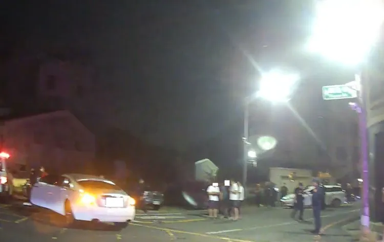 警方獲報到場處理。讀者提供