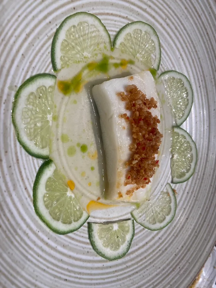 南極圓鱈．檸檬魚露。陳揚盛攝