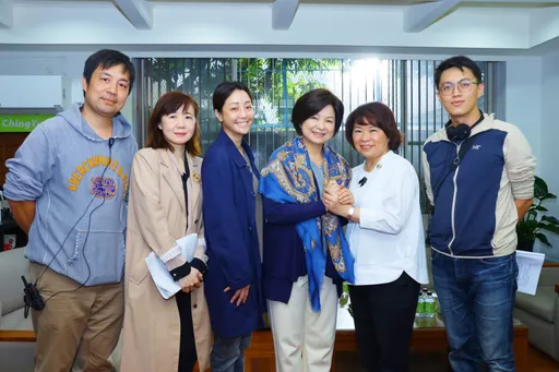 「我们与恶的距离2」来嘉开拍取景 黄敏惠探班!满满排队美食