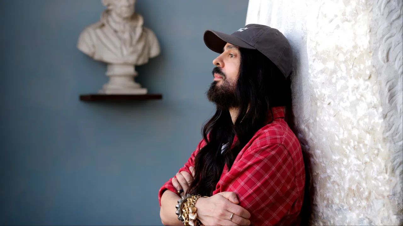 VALENTINO宣布新任創意總監由GUCCI前總監Alessandro Michele接任。品牌提供