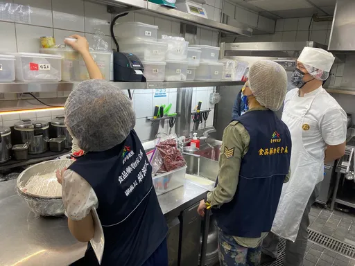 寶林茶室中毒效應！中市稽查南洋餐飲百貨店　2家停售河粉料理