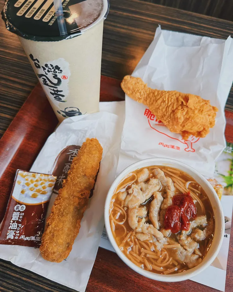 歐陽靖4餐點總共140 元。翻攝自歐陽靖臉書