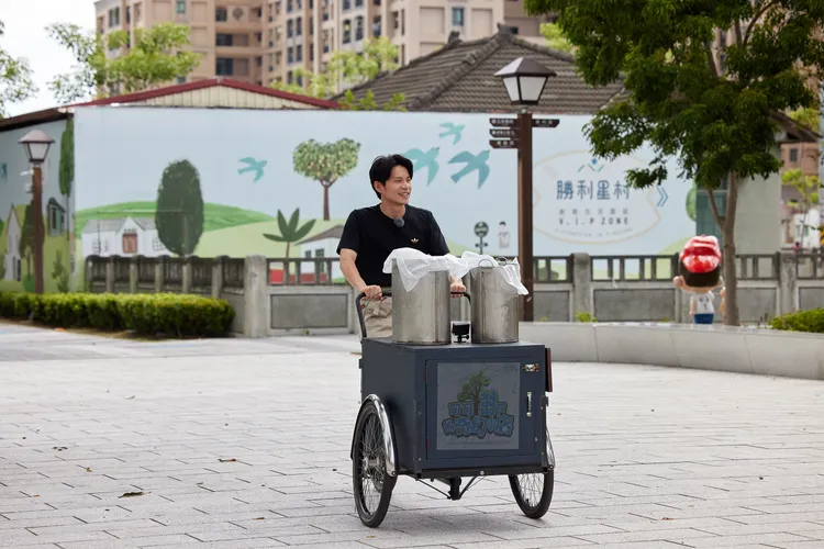 姚淳耀擔任作客《可可樹下的奇幻小店》。客家電視台提供