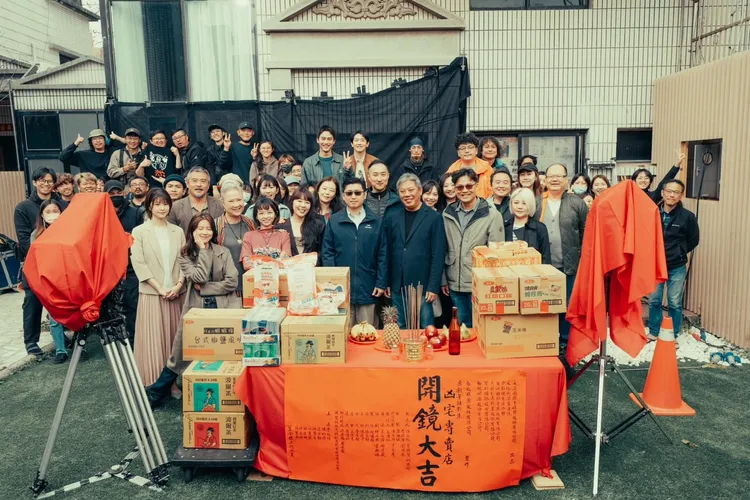 《凶宅專賣店》昨日開鏡。趣放娛樂提供