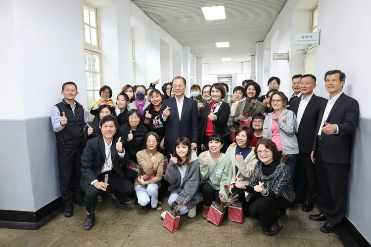 警政署歡慶38婦女節。翻攝畫面