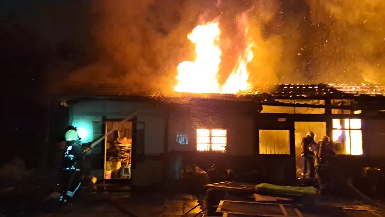 火場面積約150平方公尺，無人傷亡。讀者提供