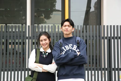 雷嘉汭神往校園戀愛冒粉紅泡泡 喊話導演「我一定要翻牆」