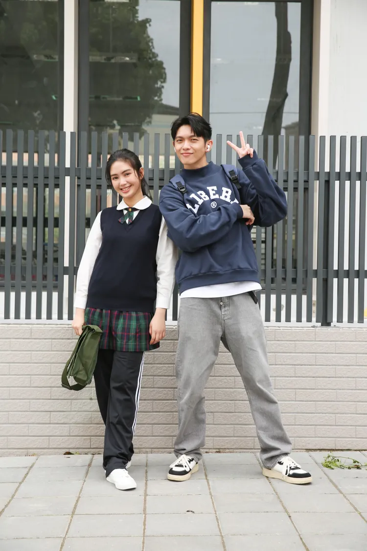 林輝瑝（右）和雷嘉汭友情助陣。凱渥提供