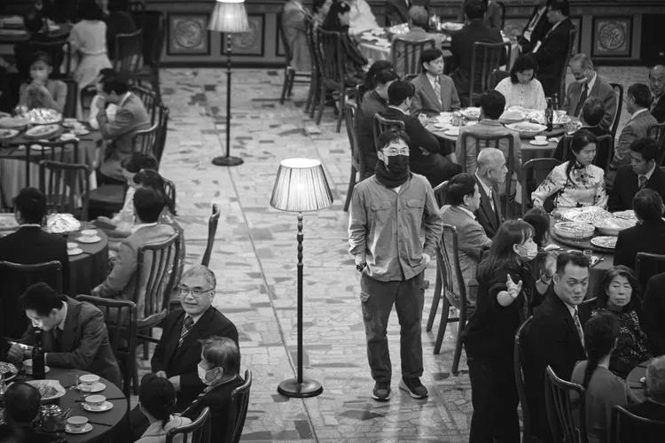 導演洪子鵬說拍攝時代劇完全無法偷懶，而也感謝演員們都把自己的角色發揮到極限。民視提供