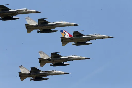 花蓮半夜好多戰機在飛！網友急問：開戰了？　空軍曝原因「半夜可能敵襲」  