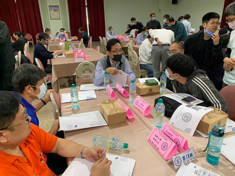 台電指派專人提供桌邊服務，即時解惑。台南區處提供