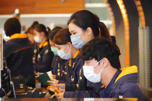 誰說素質差?桃機女地勤精闢剖析「職場必備技能」 網友全跪了