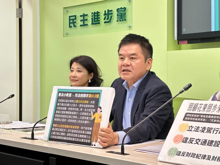 莊瑞雄指出，傅崐萁的快速公路建設提案未出現在花蓮縣府提報給中央的國土計畫中。潘袁詩羽攝