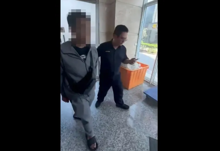 嫌犯到案。翻攝畫面