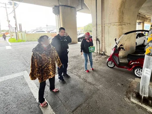 桃園婦出門散步懷疑遭跟蹤 警追查發現暖心真相