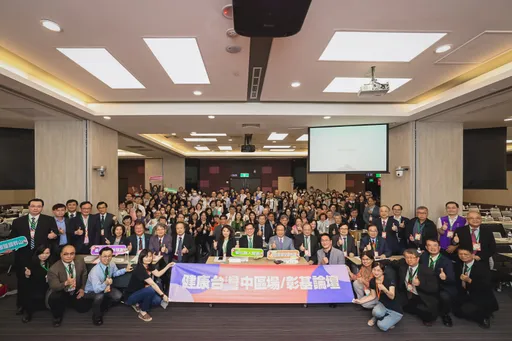 醫界為賴清德「健康台灣」獻計！　學妹曝他從醫轉政一路堅持