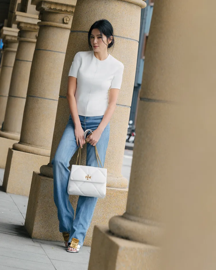 林熙蕾完美演繹鬆弛感造型。品牌提供