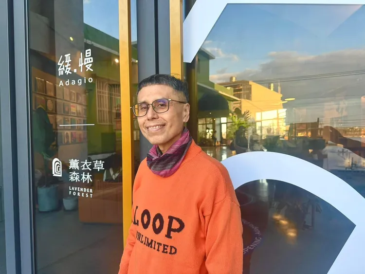 資深音樂人何厚華因病離世。翻攝何厚華臉書