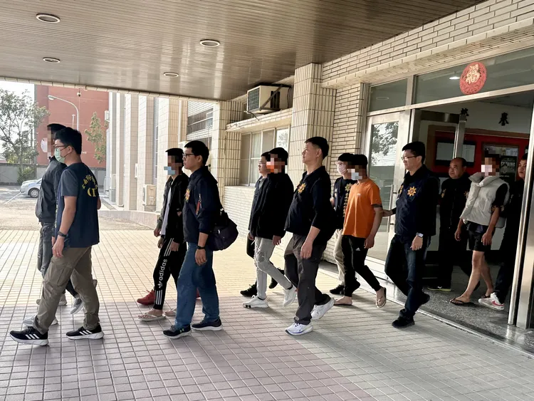 二波大掃黑，計有50餘人落網。市刑大提供