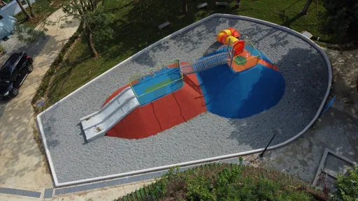 三芝區兒三公園特色遊戲場啟用　親子漫遊草坪大玩體健設施