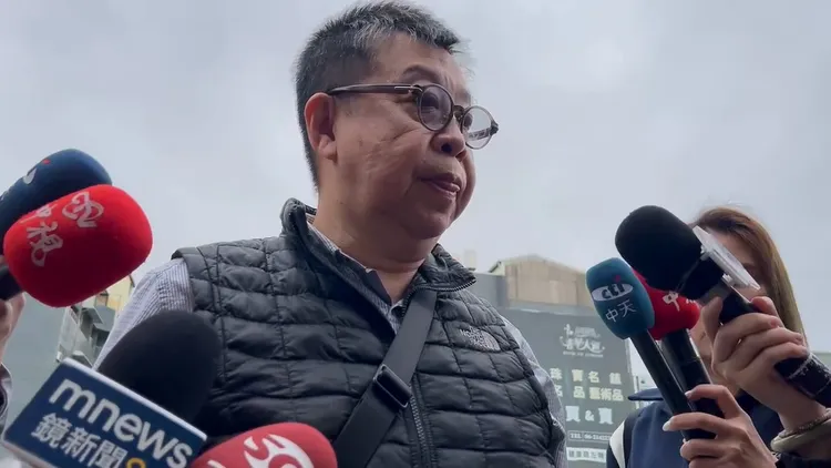 建商皇龍建設副總楊傑人7 日出面致歉。翻攝畫面