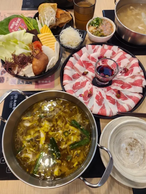 全台首創個人酸菜鍋物　連續5年榮獲台灣美食獎項