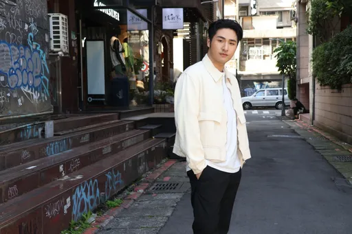 吳宗憲一脈相傳溫柔體貼 鹿希派熱戀正妹直播主自認「最佳男友」