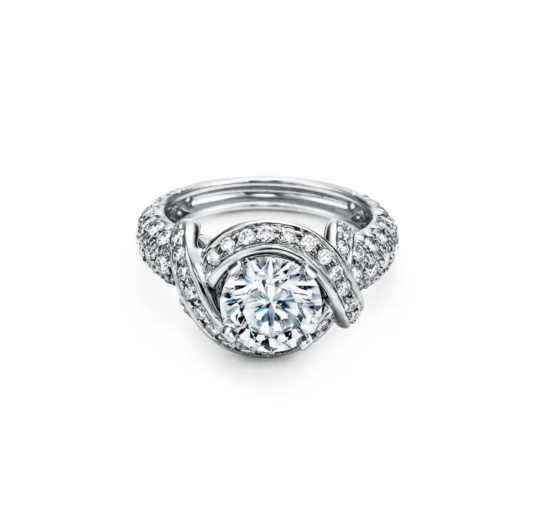 Schlumberger by Tiffany & Co. 鉑金訂情鑽戒。品牌提供