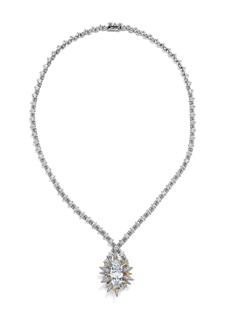 Tiffany &  Co. 2023 Blue Book 高級珠寶系列幻海秘境Out of the Blue-鉑金與18K金鑲嵌鑽石項鍊。品牌提供