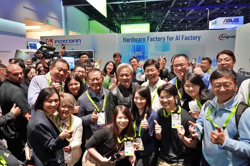 鴻海絕口不提電動車!強調這點讓股價大漲 全球企業洗牌縮影