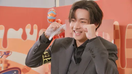 BTS V靠小聰明成「牛奶糖富翁」   RM成員拋下尊嚴求他「施捨」