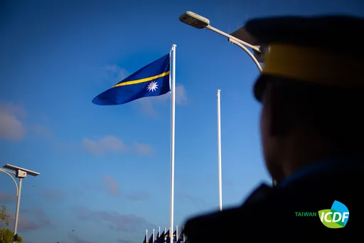 斷交誤燒諾魯國旗！替代役男遭羈押無法返台　現況曝光