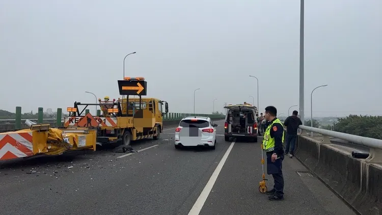 警方前往交管。警方提供