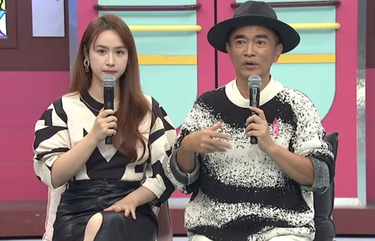 鹿希派佩服吳姍儒（左）能和吳宗憲長年共同主持節目。中天提供