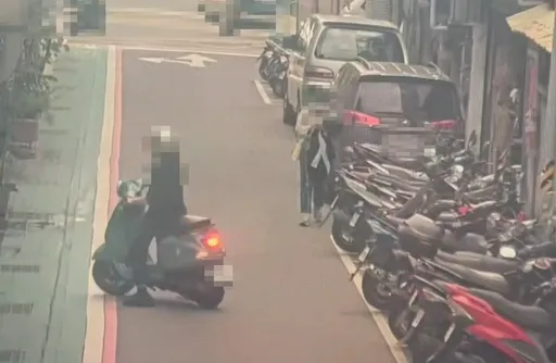 王陽明私人車庫遭亂停！「提早卡位特賣會？」　騎士硬不現身！最後只好這麼辦