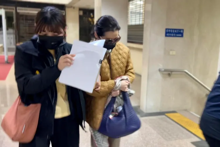 朱國榮的女性友人林郁芬(右)。資料照片