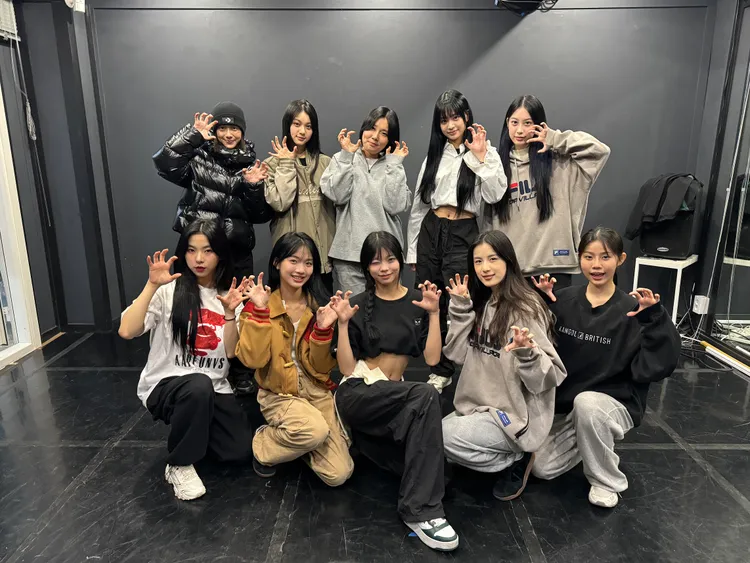 GENBLUE希望９姝都能順利在韓國出道。天空娛樂提供