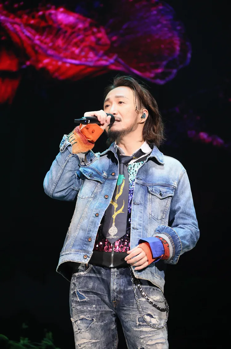 鄭中基帶來多首鄭式情歌。寬宏藝術提供