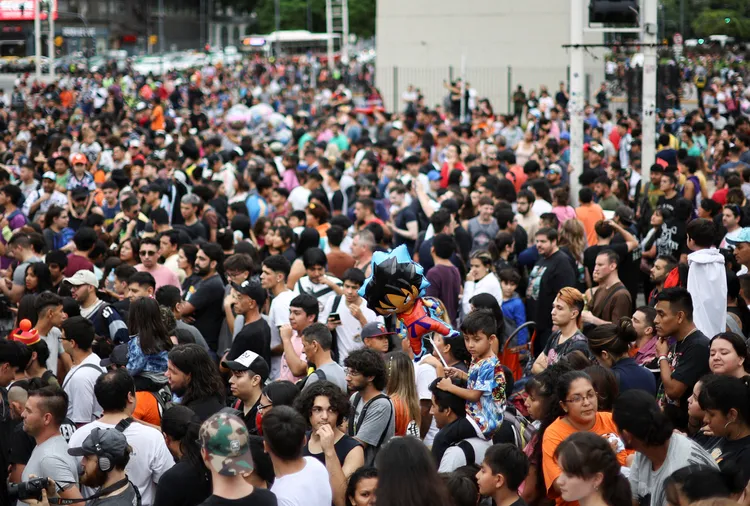 阿根廷粉絲10日聚集布宜諾斯艾利斯方尖碑，與鳥山明告別。路透社