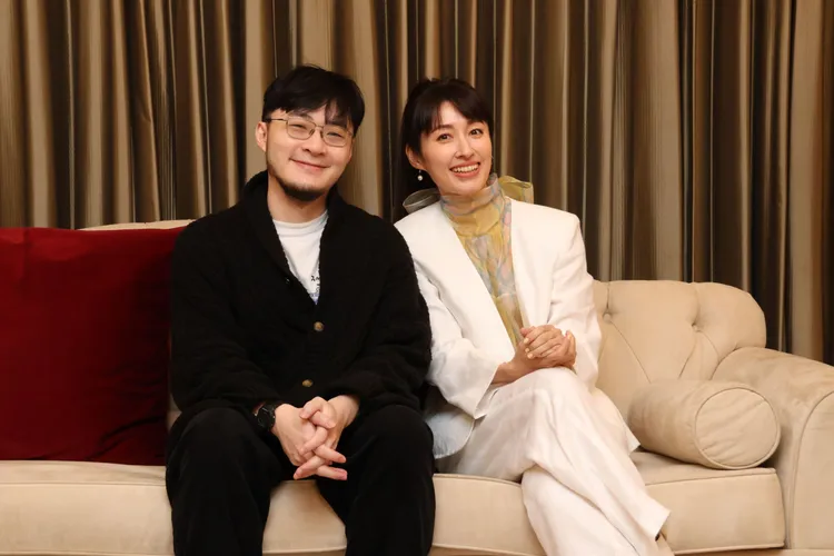 田中千繪（右）和導演洪子鵬。莊宗達攝