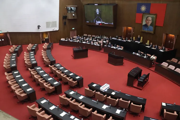 院會下午原排定9名立委質詢，其中陳亭妃中午改書面質詢，另8人皆未到場。彭欣偉攝