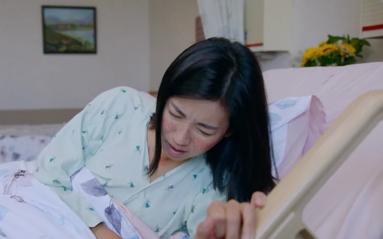 米可白客串太投入，為角色勇敢對抗病魔的心境所感動。東森提供