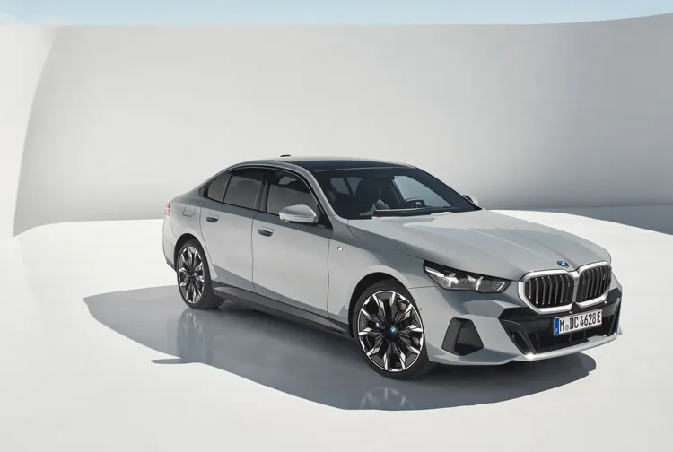 新世代BMW 5系列2023年底甫上市成功奪下各大國際獎項。原廠照片