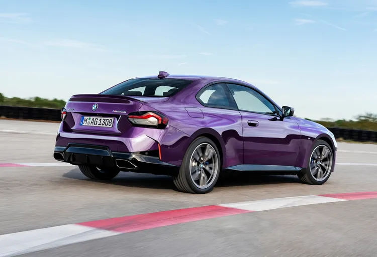 BMW 2系列Coupé在2024年第三度拿下德國媒體評選小型車級距最佳車款殊榮。原廠照片